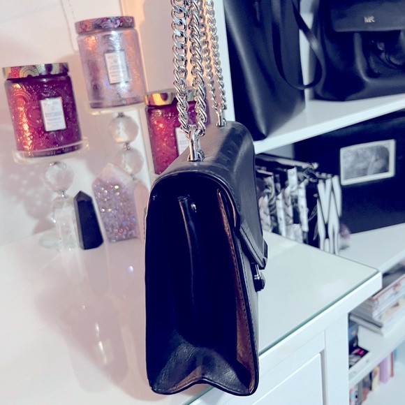 Michael Kors Whitney hand bag - Picture 9 of 15